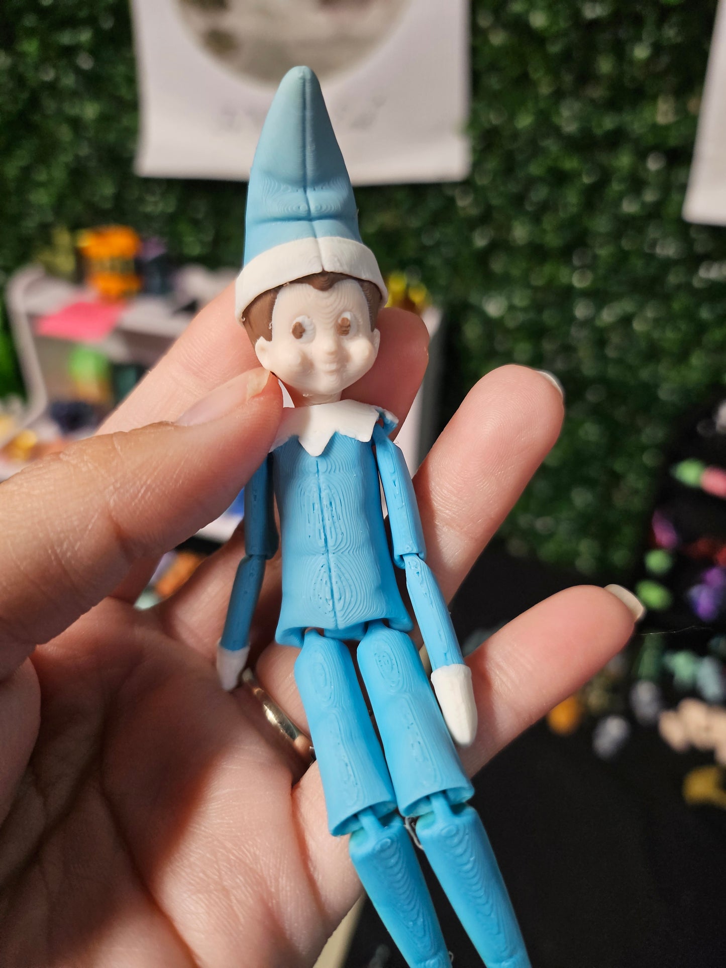 3D Printed Articulated Elf On The Shelf