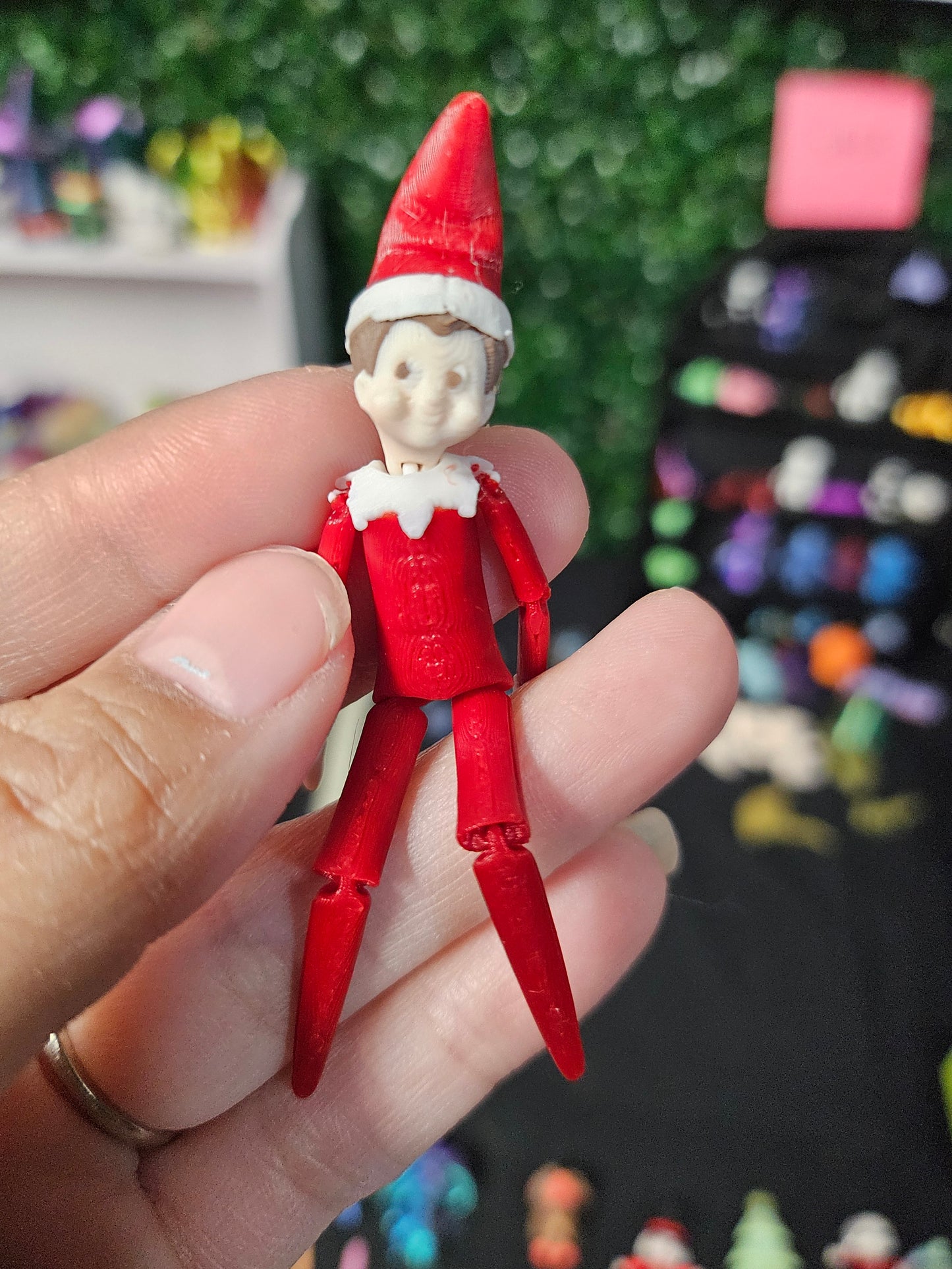 3D Printed Articulated Elf On The Shelf